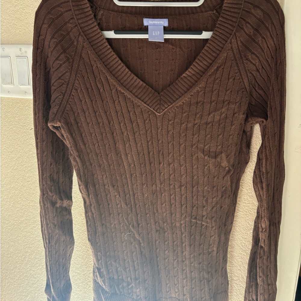 GAP Women's Chocolate V-Neck Sweater